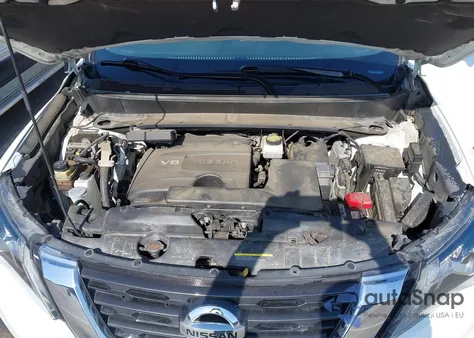 2018 Nissan Pathfinder Platinum из США, поврежденный, VIN 5N1DR2MM5JC609208